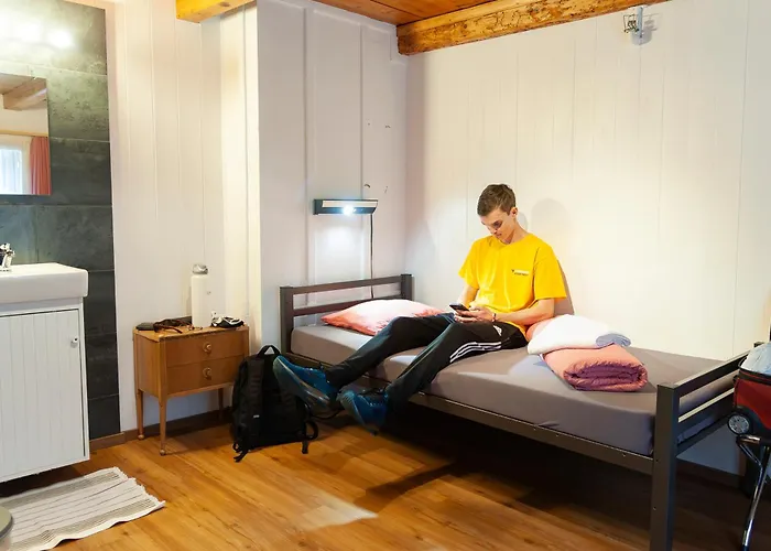 Balmers Backpackers Hostel