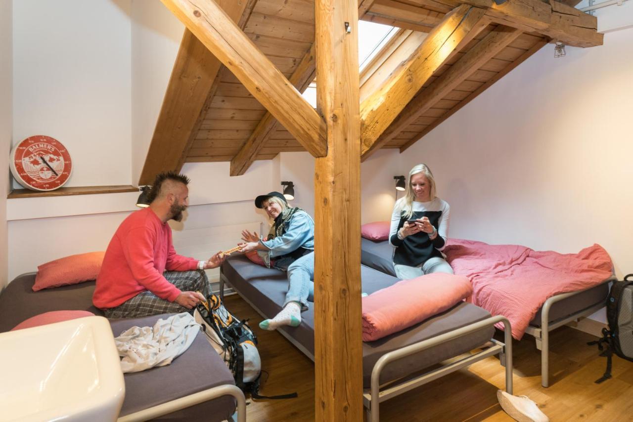 Hostel Balmers Backpackers