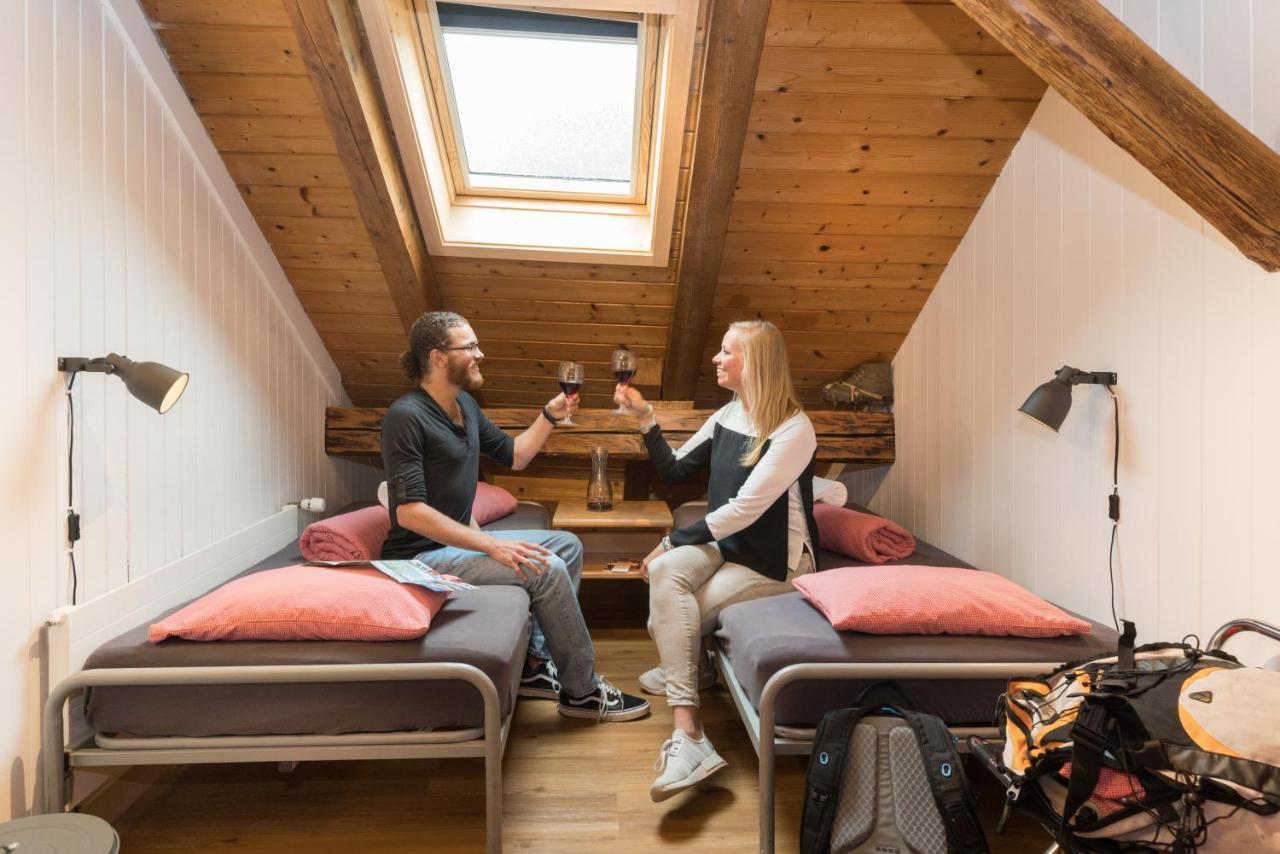 Hostel Balmers Hostel *